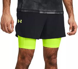 Under Armour: Чёрные шорты 