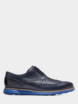 Cole Haan: Тёмные туфли 