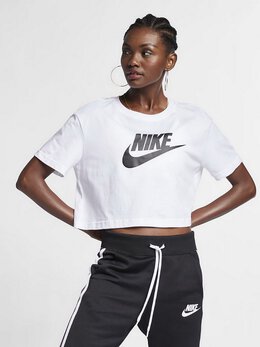 NIKE: Спортивная футболка  Sportswear Essential