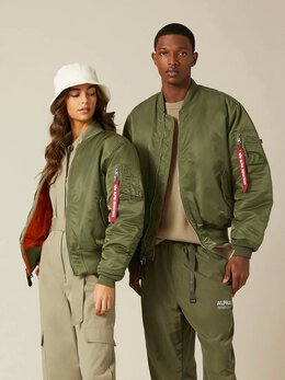 Alpha Industries: Зелёная куртка 