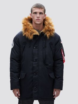 Alpha Industries: Чёрный пуховик 