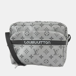 Louis Vuitton: Сумка 