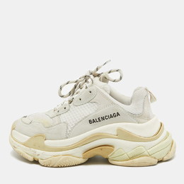 Balenciaga: Белые кроссовки Triple S