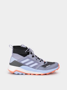 Adidas: Серые кроссовки  Terrex