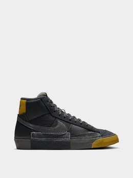 NIKE: Чёрные ботинки  Blazer Mid