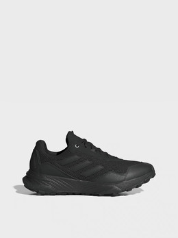 Adidas: Чёрные кроссовки 