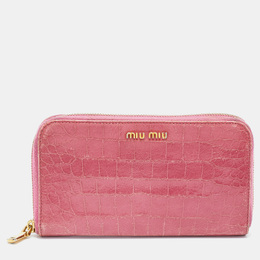 Miu Miu: Розовый кошелёк 