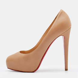 Christian Louboutin: Бежевые туфли 