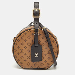 Louis Vuitton: Чёрная сумка 