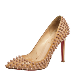 Christian Louboutin: Бежевые туфли  Pigalle