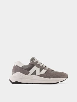 New Balance: Серые кроссовки  574
