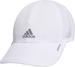 Adidas: Кепка 