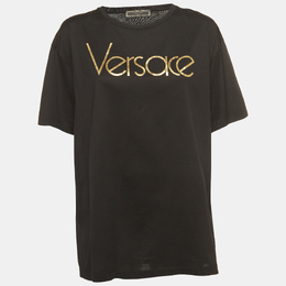 Versace: Чёрная футболка 