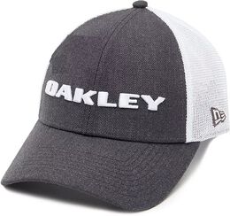 Oakley: Шляпа 