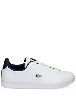 Lacoste: Белые кроссовки 