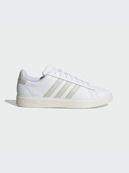 adidas: Белые кеды 