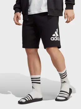 adidas: Спортивные шорты  Essentials