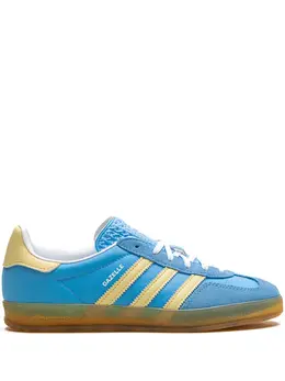 adidas: Голубые кроссовки  Gazelle Indoor
