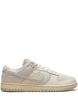 Nike: Белые кроссовки  Dunk