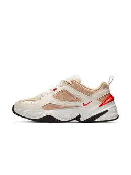 Nike: Бежевые кроссовки  M2K Tekno