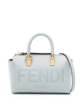 Fendi: Светлая сумка  By The Way