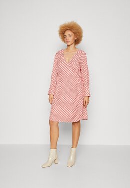 Tommy Hilfiger: Летнее платье 