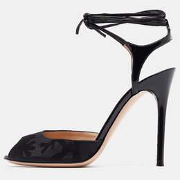 Gianvito Rossi: Чёрные босоножки 