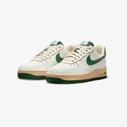 NIKE: Зелёные кроссовки Air Force 1 Low LX