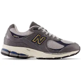 New Balance: Серые кроссовки  2002R