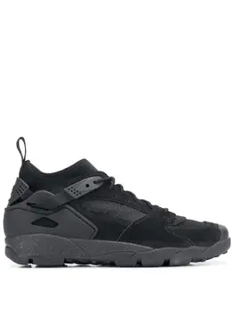 Nike: Чёрные кроссовки  Air