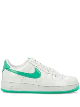 Nike: Белые кроссовки  Air Force 1