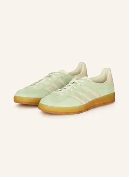 Adidas: Зелёные кроссовки  Gazelle Indoor