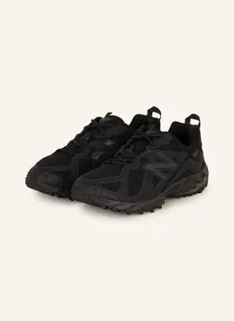 New Balance: Чёрные кроссовки 