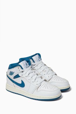 Nike: Белые кроссовки Air Jordan