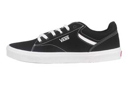 Vans: Чёрные кроссовки 