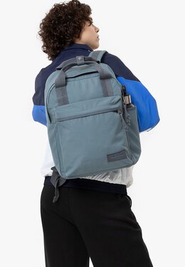 Eastpak: Серый рюкзак 