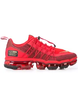 Nike: Красные кроссовки  Vapormax