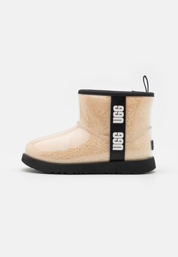 UGG: Сапоги