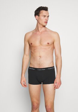 Calvin Klein Underwear: Чёрные трусы 