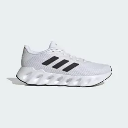 adidas: Белые кроссовки  Swift Run