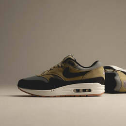 Nike: Тёмные кроссовки  Air Max 1