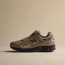 New Balance: Чёрные кроссовки 