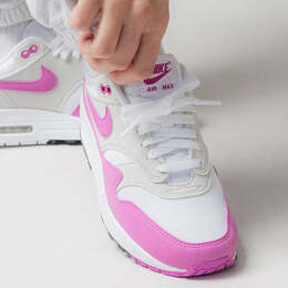 Nike: Серые кроссовки  WMNS Air Max 1