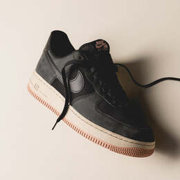 Nike: Чёрные кроссовки  Air Force 1