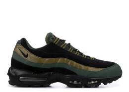 Nike: Зелёные кроссовки  Air Max 95 Essential