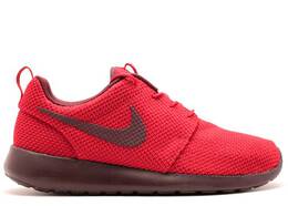 Nike: Красные кроссовки  Roshe Run