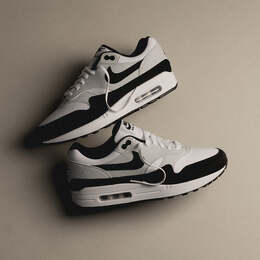 Nike: Белые кроссовки  Air Max 1