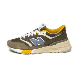New Balance: Зелёные кроссовки 