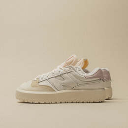 New Balance: Белые кроссовки 