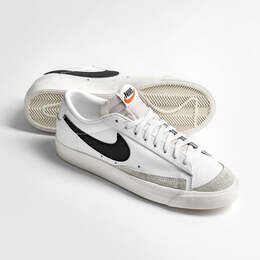 Nike: Белые кроссовки Blazer Low